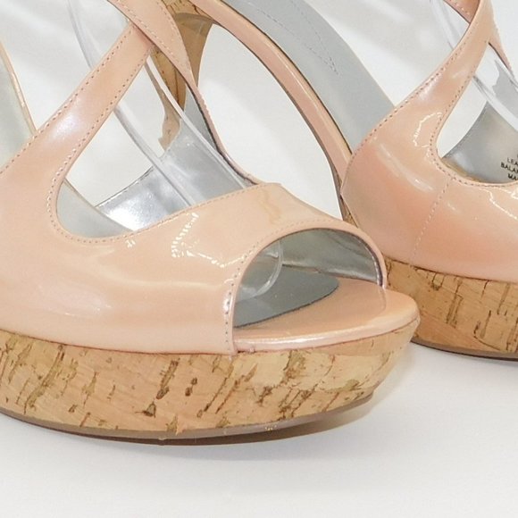 NWOT Guess by Marciano "Jeany" Patent Leather Heel - Picture 7 of 14